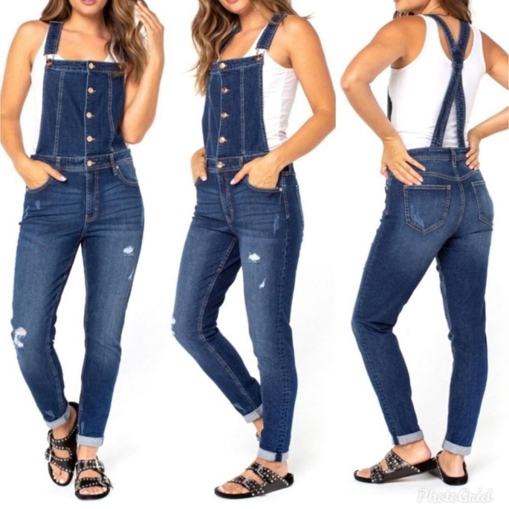 Celebrity Pink Skinny Fit Medium Wash Overalls